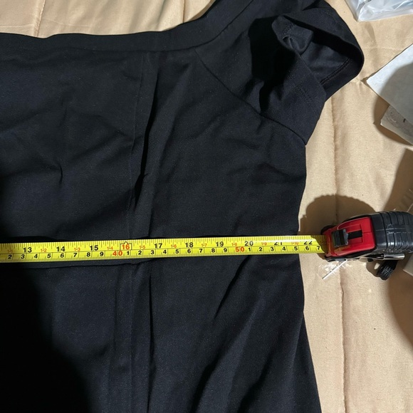 Torrid Special Occasion Black Ponte Off Shoulder Gown NWT Size 26 - Picture 8 of 10